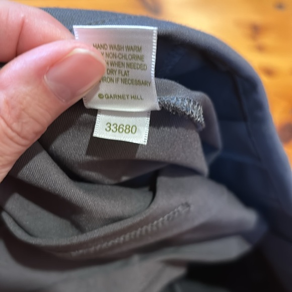 GARNET HILL 6 Gray Pleated Ponte Skirt - Picture 6 of 7